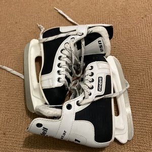 Riedell hockey skates size 13 used